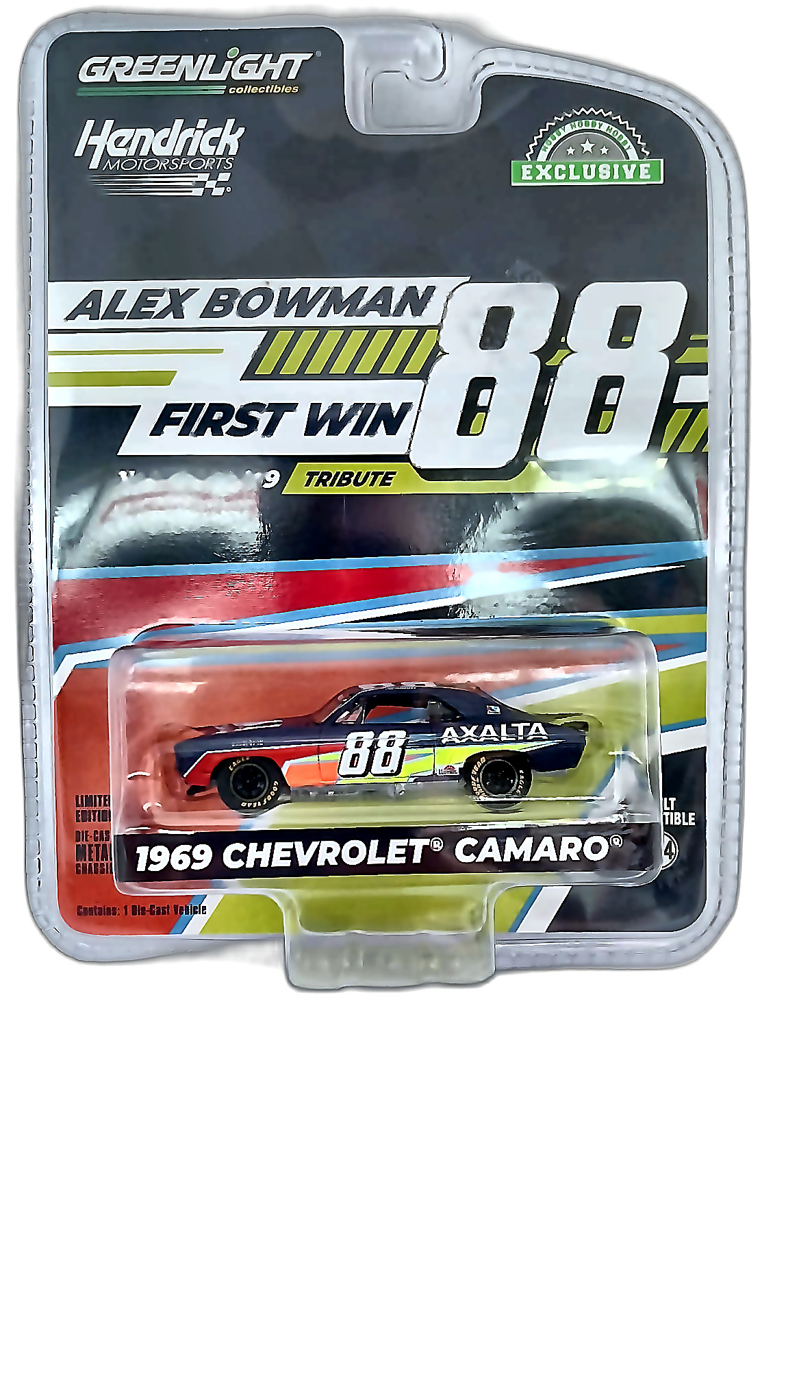 Greenlight Collectibles — 1969 Chevrolet Camaro (Hendrick Motorsports #88 AXALTA, Alex Bowman İlk Galibiyet Anısına Özel Seri, Hobby Hobby Exclusive, 1/64 Ölçek)
